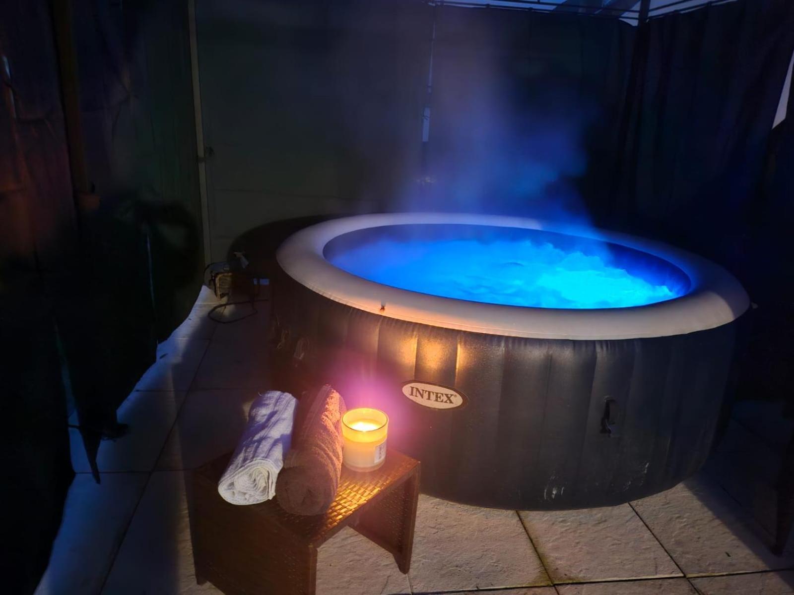 Chez Angela Appartement Avec Terrasse Bbq Et Jacuzzi Fresnes-Sur-Marne Kültér fotó
